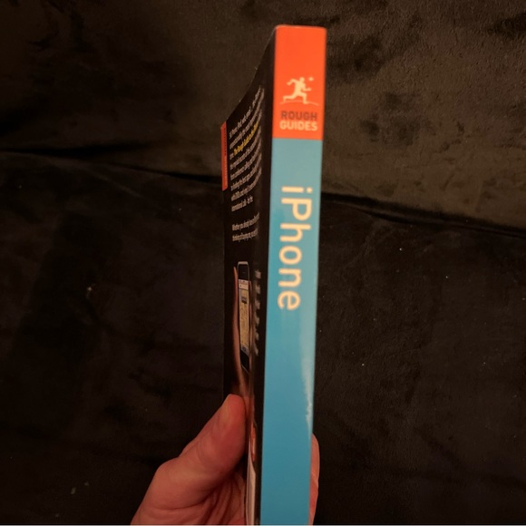 iPhone book EUC - Picture 2 of 6